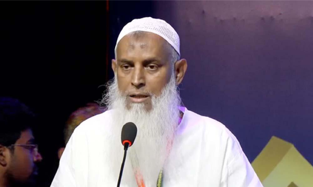 হজযাত্রীদের সেবা না পারলে পদত্যাগ: ধর্মমন্ত্রী